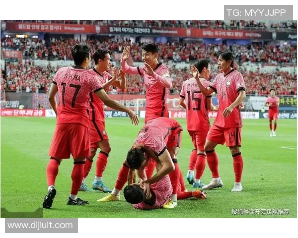 日本与加纳足球文化交融探讨与发展前景分析